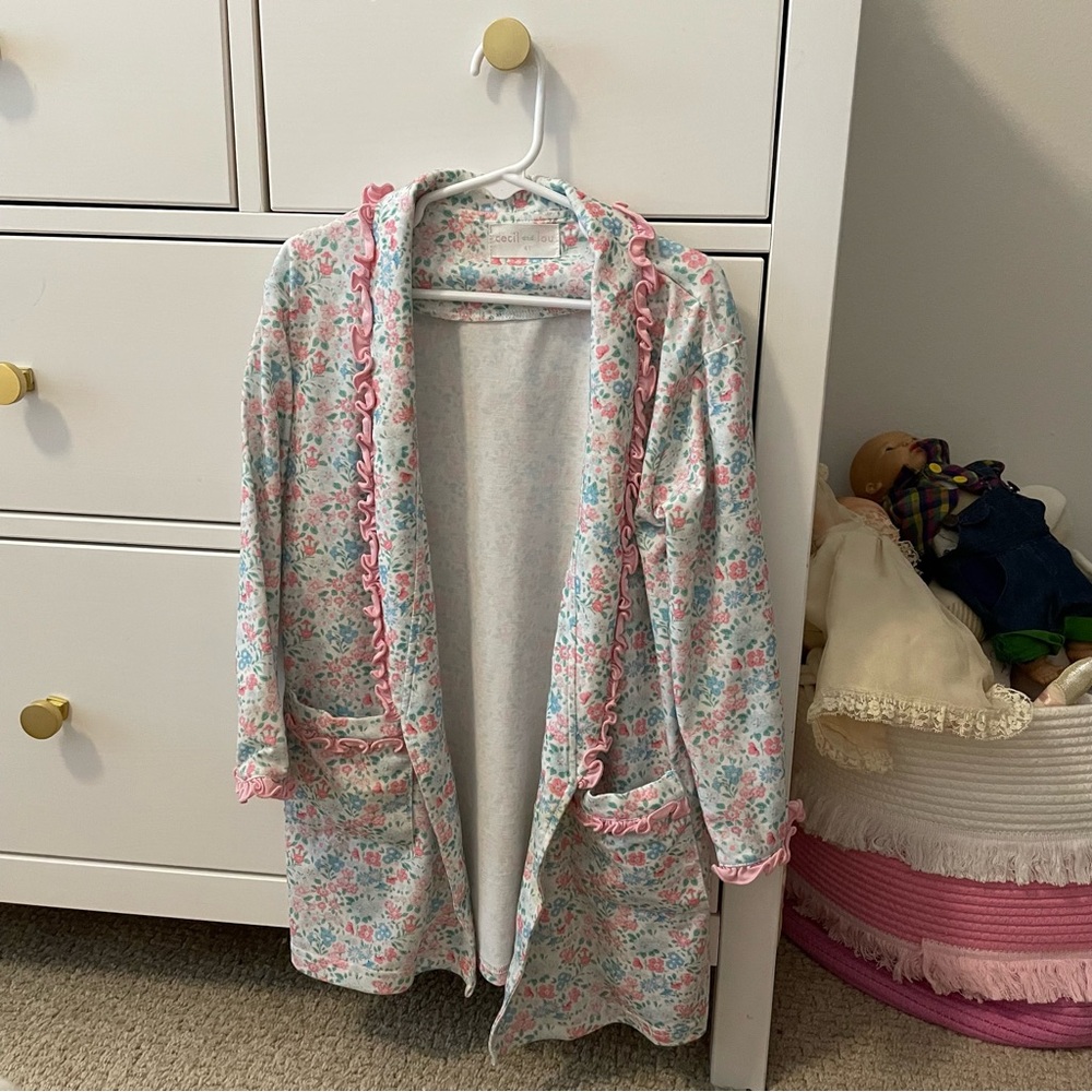 Cecil and Lou Floral Robe Size 4T